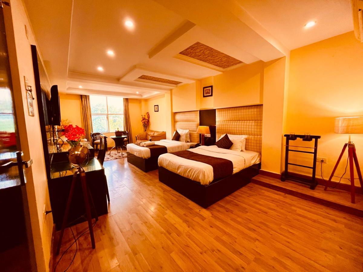 Hotel Reo Twist, Haridwar Exterior photo