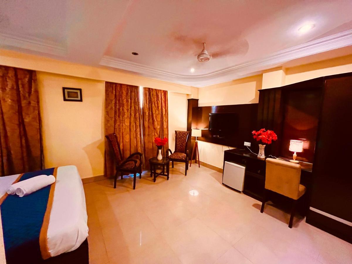 Hotel Reo Twist, Haridwar Exterior photo