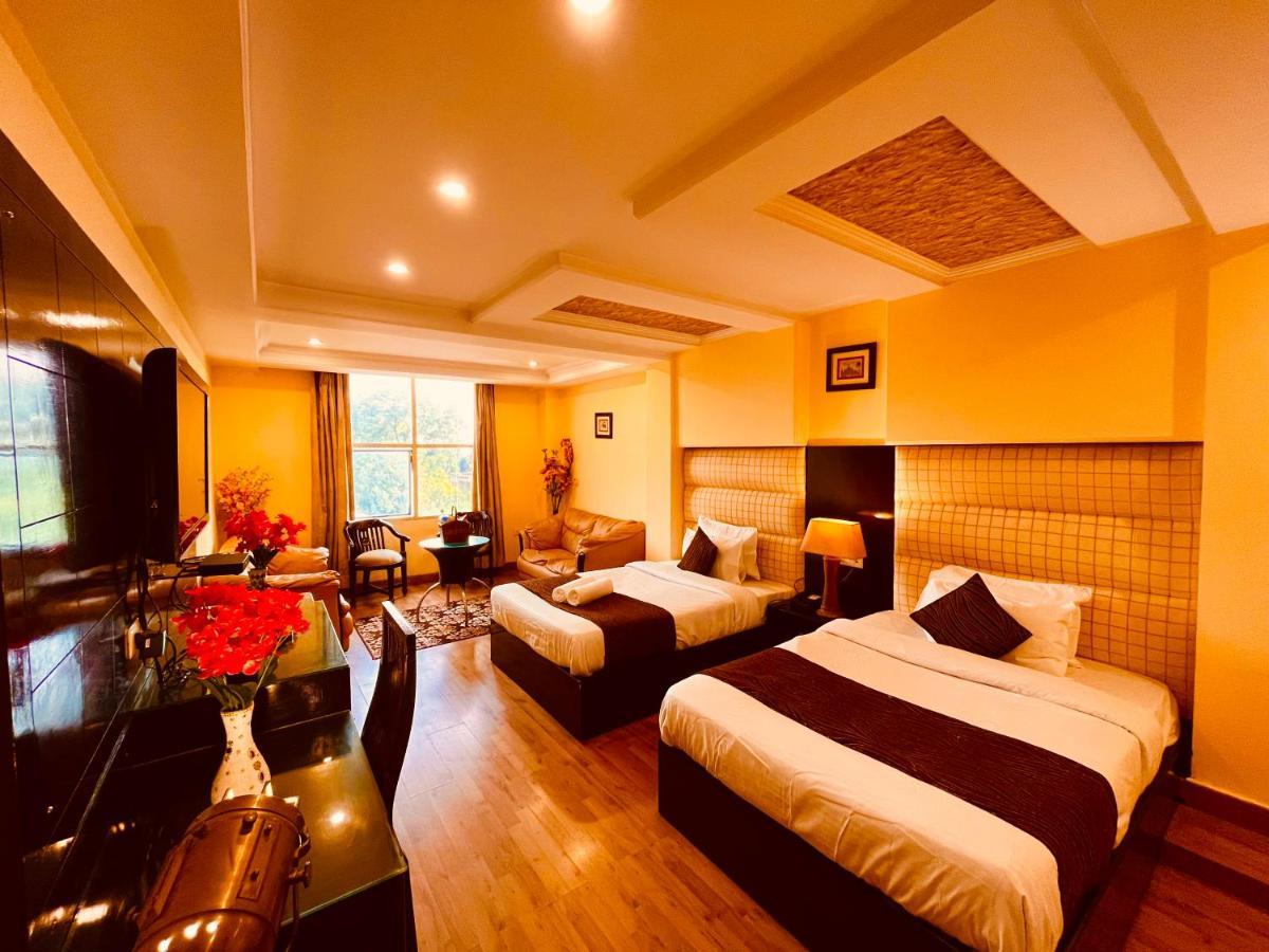 Hotel Reo Twist, Haridwar Exterior photo